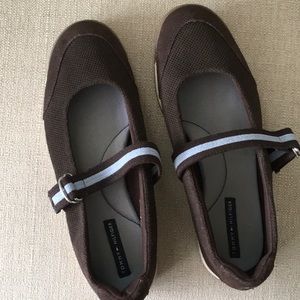 NWOT Tommy Hilfiger Mary Jane Size 9